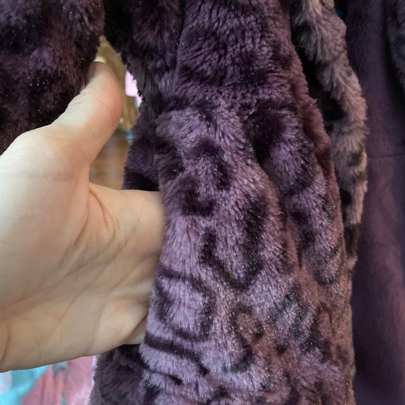 2T Faux Fur Swing Coat - Picture 5 of 6
